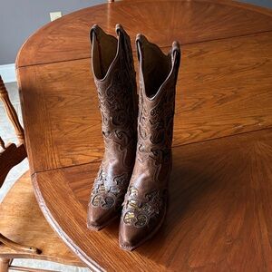 Brown Leather Western Cowboy Boots – Women’s 8.5 brown $110 paid $250